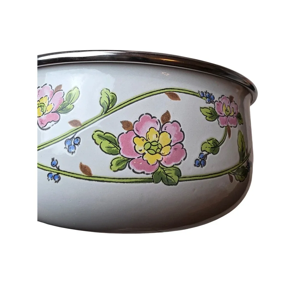 Kobe Kitchen Enamelware Floral Mixing Bowls Set of‎ 2 White Made in Japan 6 G1